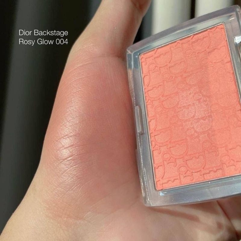 DIOR Rosy Glow Blush 4.4g บลัชออนที่มอบผิวโกลว์สุขภาพดีทันทีที่ใช้