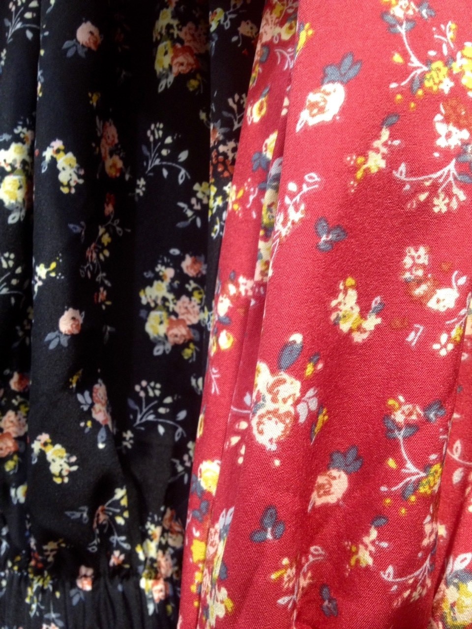 TP0012 เสื้อผ้าแฟชั่น เสื้อผ้าเกาหลี เสื้อเปิดไหล่ (สม็อคไหล่,เอว ) เสื้อแขนตุ๊กตา