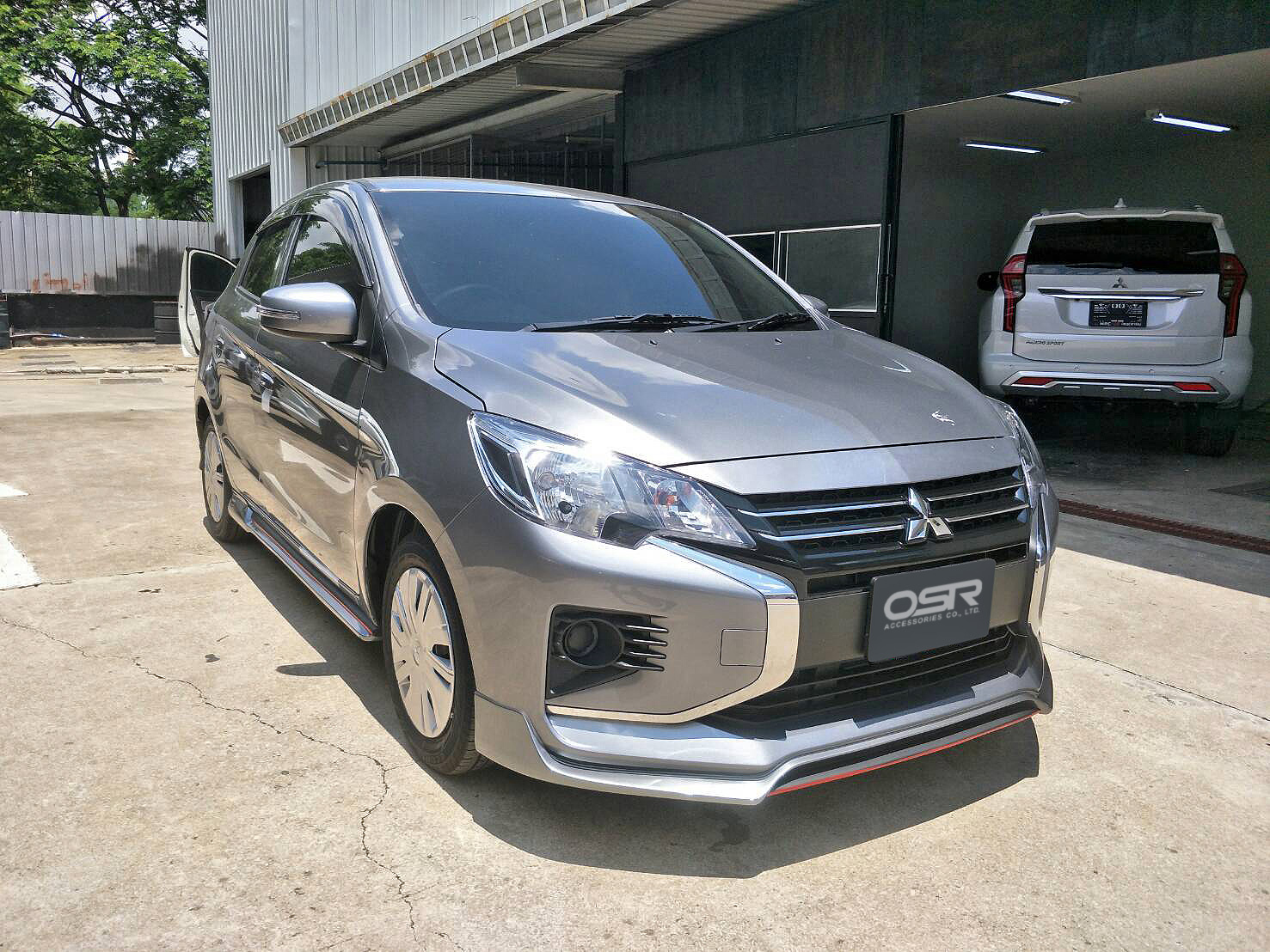ชุดแต่งรถ สเกิร์ต-สปอยเลอร์ New Mitsubishi Mirage 2020 ทรง SR-Limited By OSR