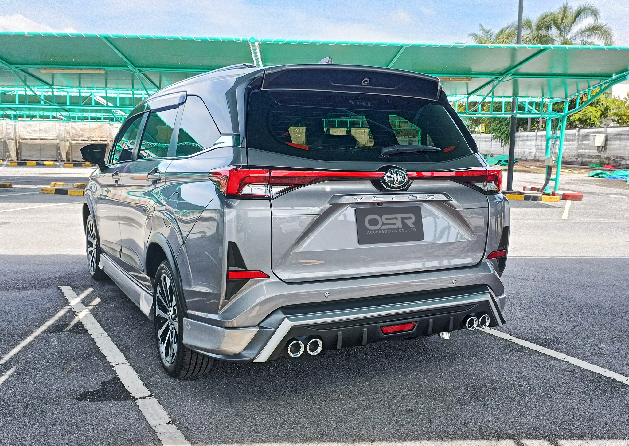 ชุดแต่งรถ-สเกิร์ต-สปอยเลอร์ Toyota Veloz 2022 ทรง SR-Limited