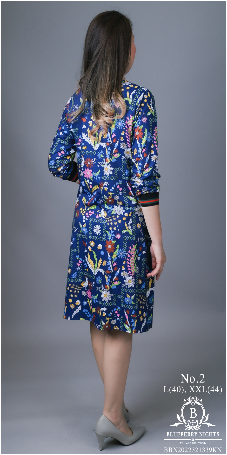 SaLe++14100 เดรสทีเชิ้ตผ้ายืดโพลีเอสเตอร์ผสมเนื้อนุ่มเกรดพรีเมี่ยม ตัดเย็บสวยเนี้ยบสไตล์แบรนด์เนมสุดหรู แพทเทิร์นเสื้อคอกลมแขนยาวปลายแขนยางยืด ช่วงเอวเย็บม้วนเกลียวช่วยอำพรางพุง #ซ่อนพุง ให้ดู #ผอมมีเอว ค่ะ พิมพ์ลายสีคมชัดสวยเป๊ะ ใส่สวยได้ทุกๆโอกาส หรูหรา