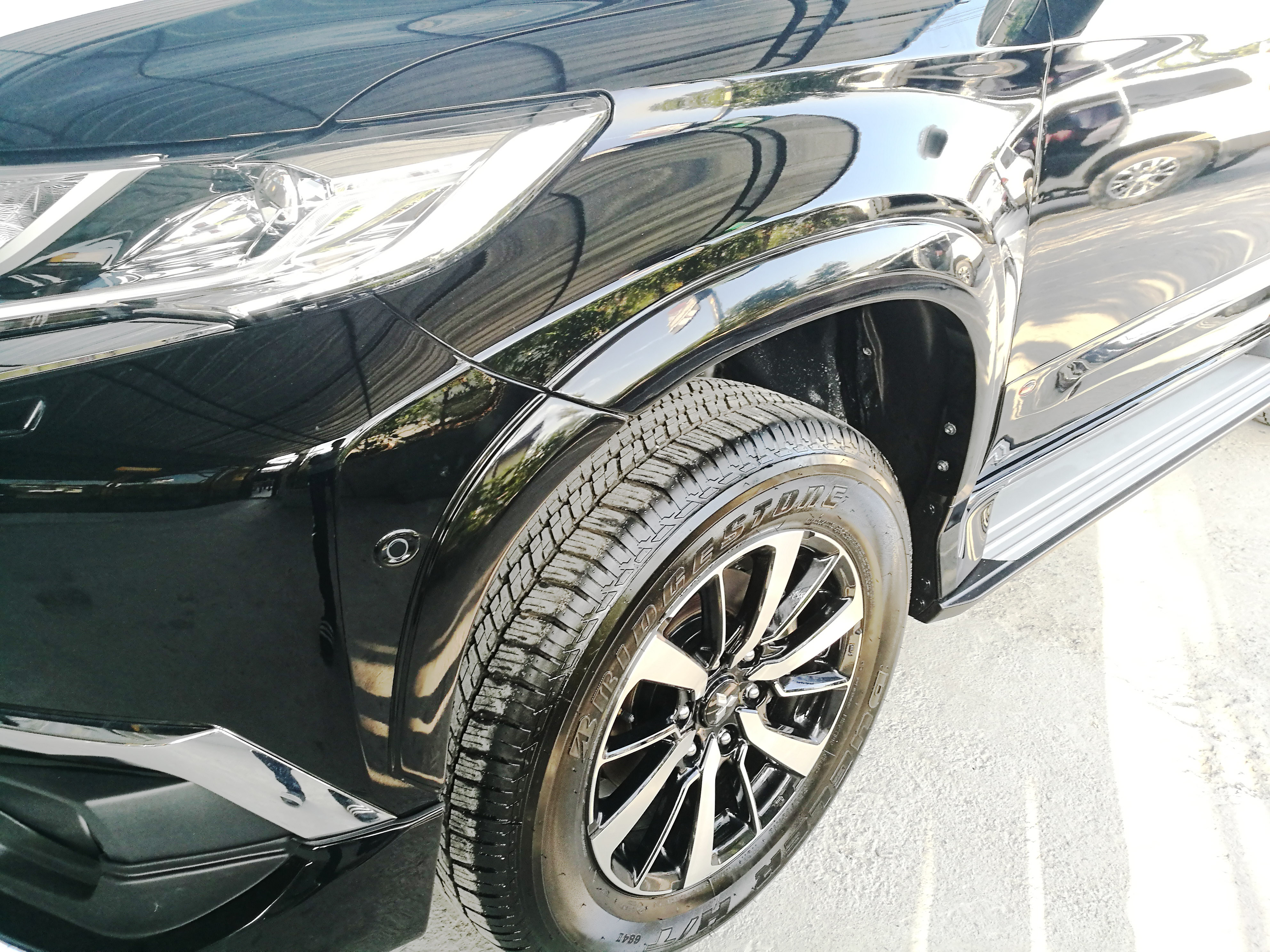 ชุดแต่งรถ สเกิร์ต-สปอยเลอร์ Pajero Sport 2016 ทรง AT-2 by OSR