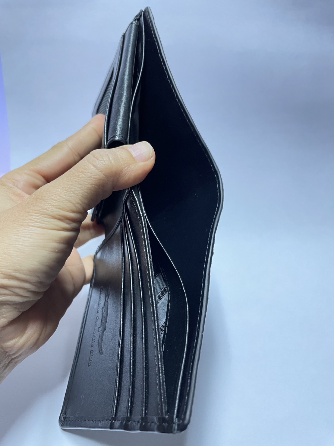 กระเป๋าหนังจระเข้แท้(กระดูกหาง)