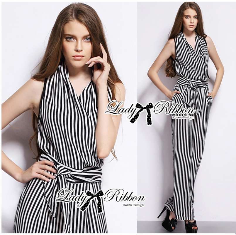 SaLe+++#Lady Ribbon's D7265 Lady Kate Minimal Chic Striped Jumpsuit with Bow จัมป์สูทลายทางประโบผูกช่วงเอว ตัวนี้ใส่แล้วดูสูงยาวเข่าดีมากๆค่ะ เพราะเป็นลายทางยาว ทำให้ดูสูงขึ้น ตัวเสื้อด้านบนเป็นแขนกุด ประดับโบผูกช่วงเอว ขายาวเป็นทรงหลวมๆ ใส่ง่ายไม่รั