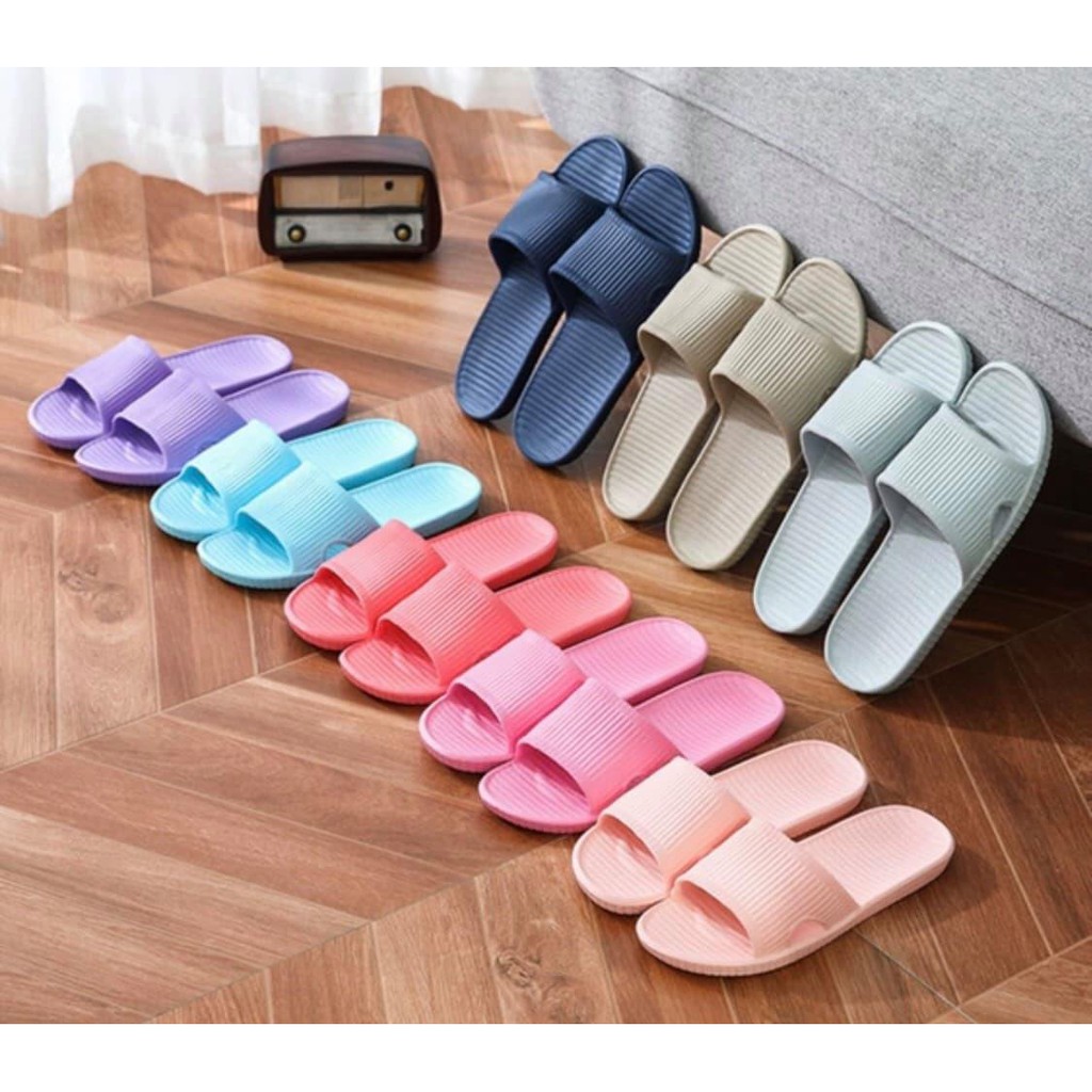 388 รองเท้าแตะ รองเท้าแตะใส่ในบ้าน ในห้องน้ำ รองเท้าแตะห้องน้ำลื่น รองเท้ากันลื่น