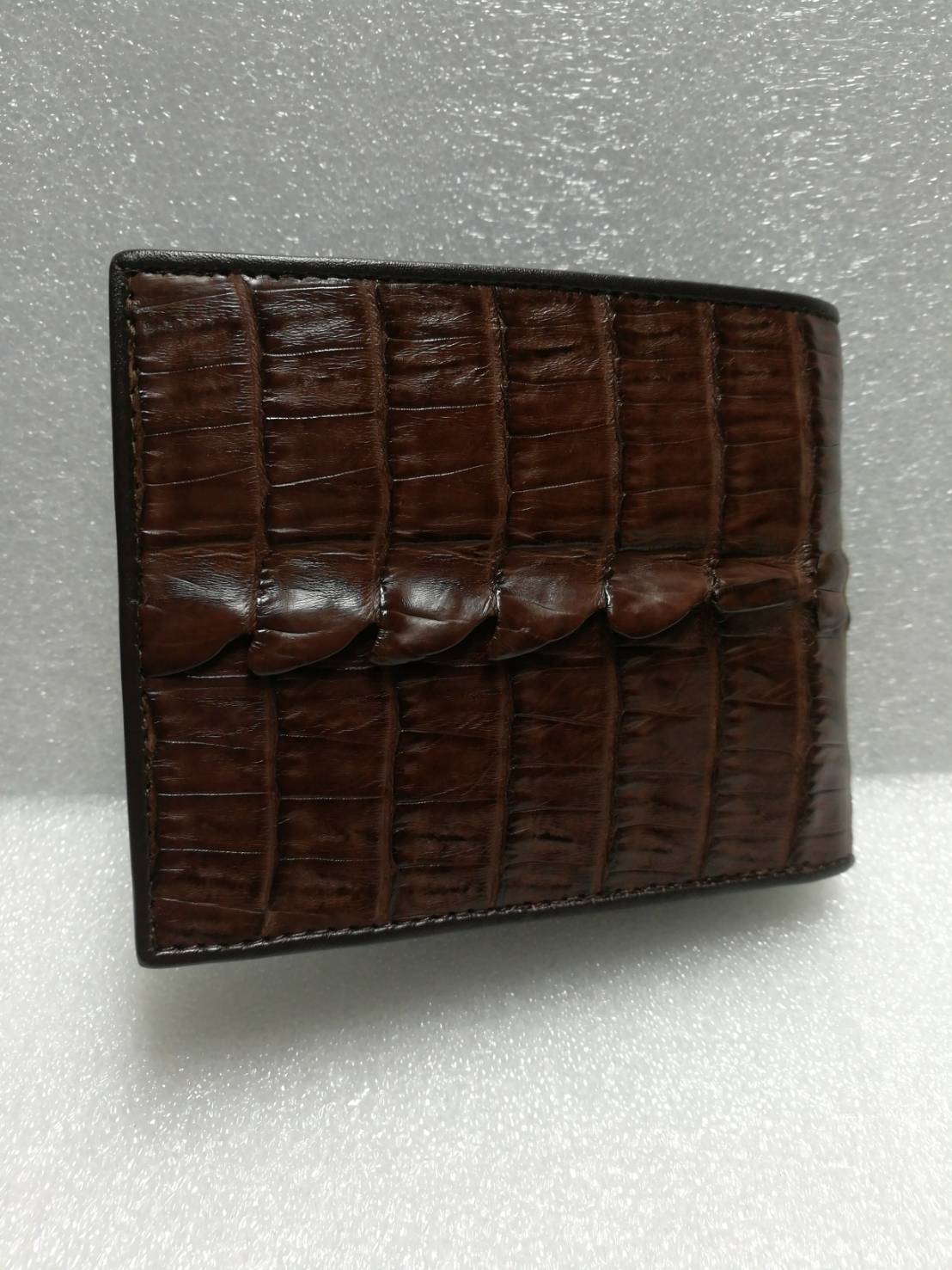 กระเป๋าหนังจระเข้แท้(กระดูกหาง)