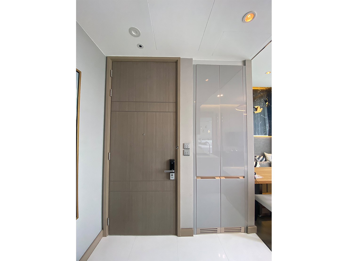 83465-ขายคอนโด The Esse at Singha Complex ใกล้ ARL มักกะสัน