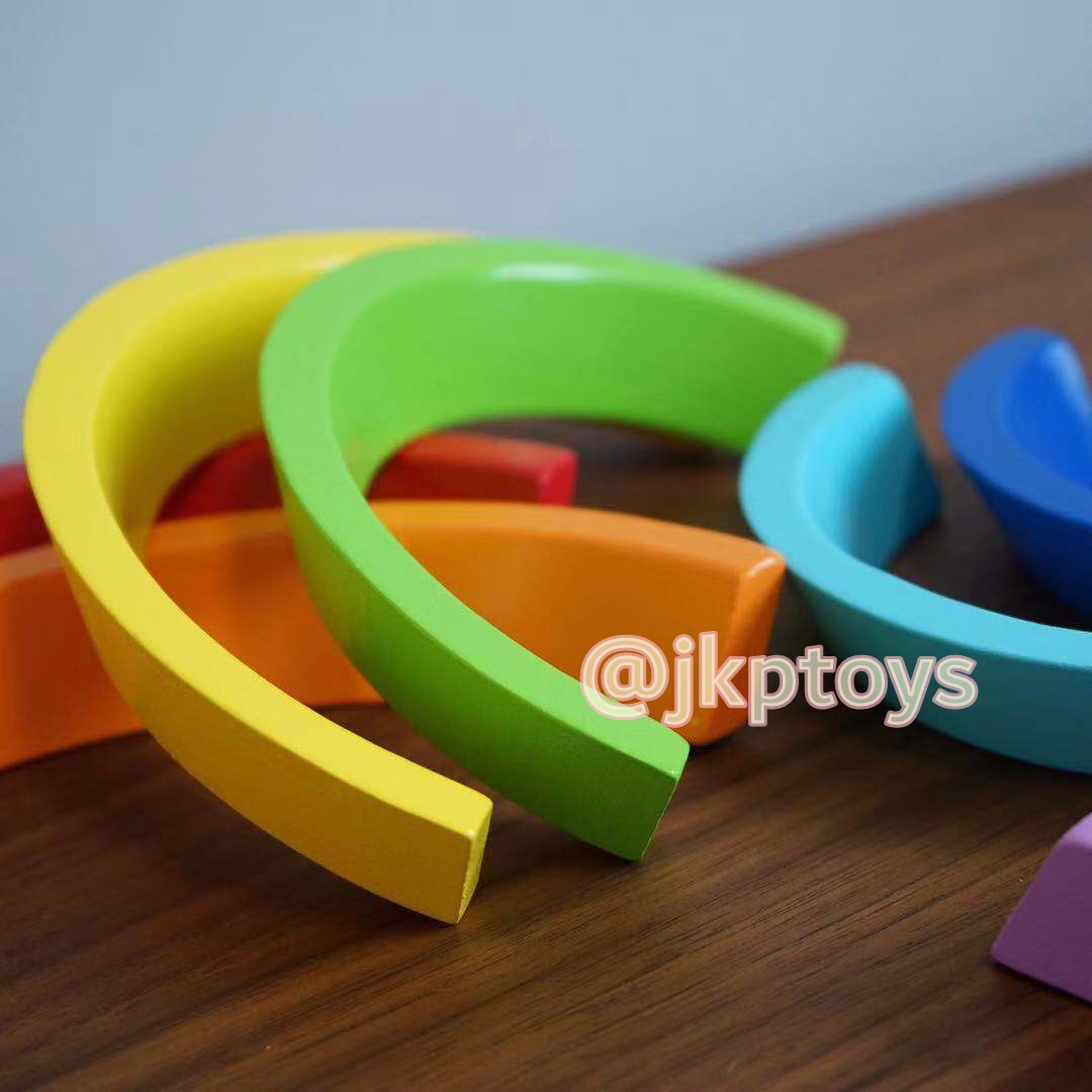 ของเล่นไม้เสริมพัฒนาการ สายรุ้ง สายรุ้งไม้ บล๊อกไม้ บล๊อกสายรุ้ง เรียนรู้สี ขนาด รูปทรง