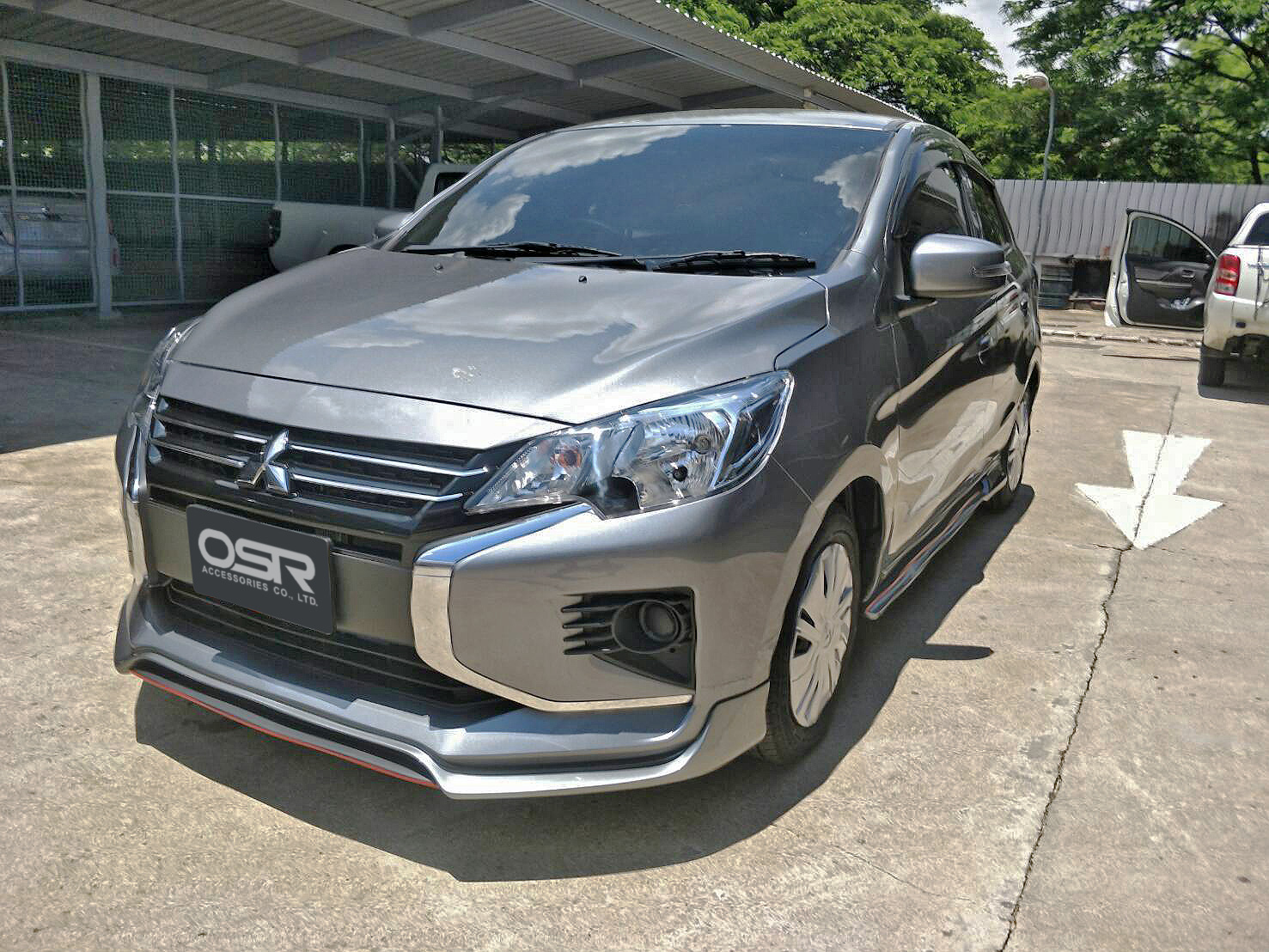 ชุดแต่งรถ สเกิร์ต-สปอยเลอร์ New Mitsubishi Mirage 2020 ทรง SR-Limited By OSR