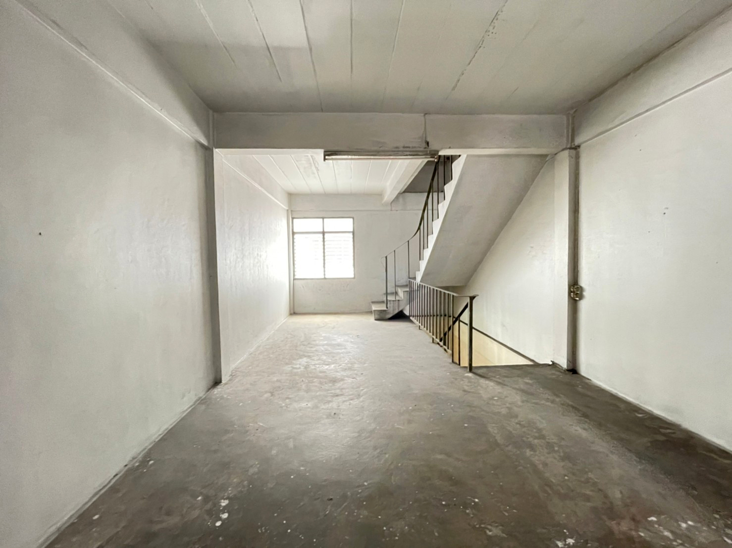 76941-ขายอาคารพาณิชย์ ซอยวัดชลอ บางกรวย นนทบุรี