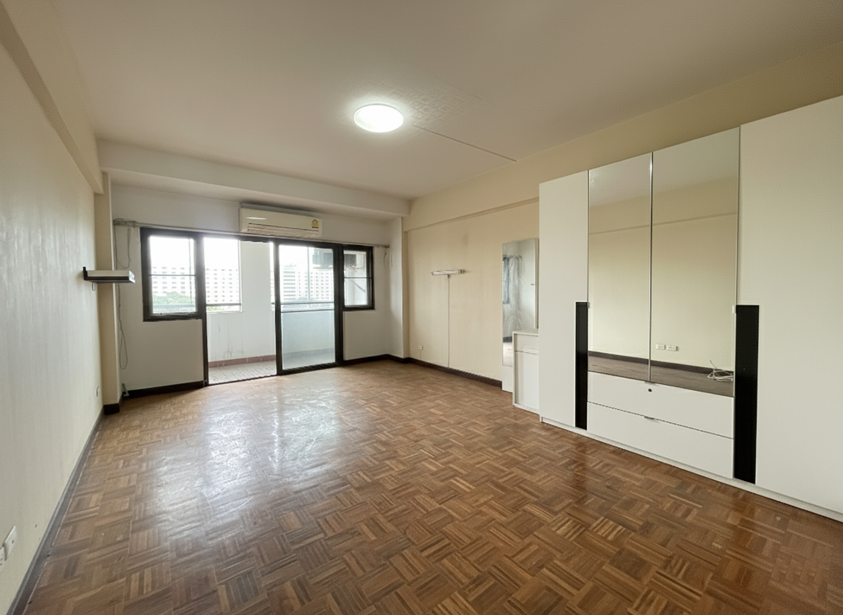 83507 ขายคอนโด รัชดา เทอเรส Ratchada Terrace