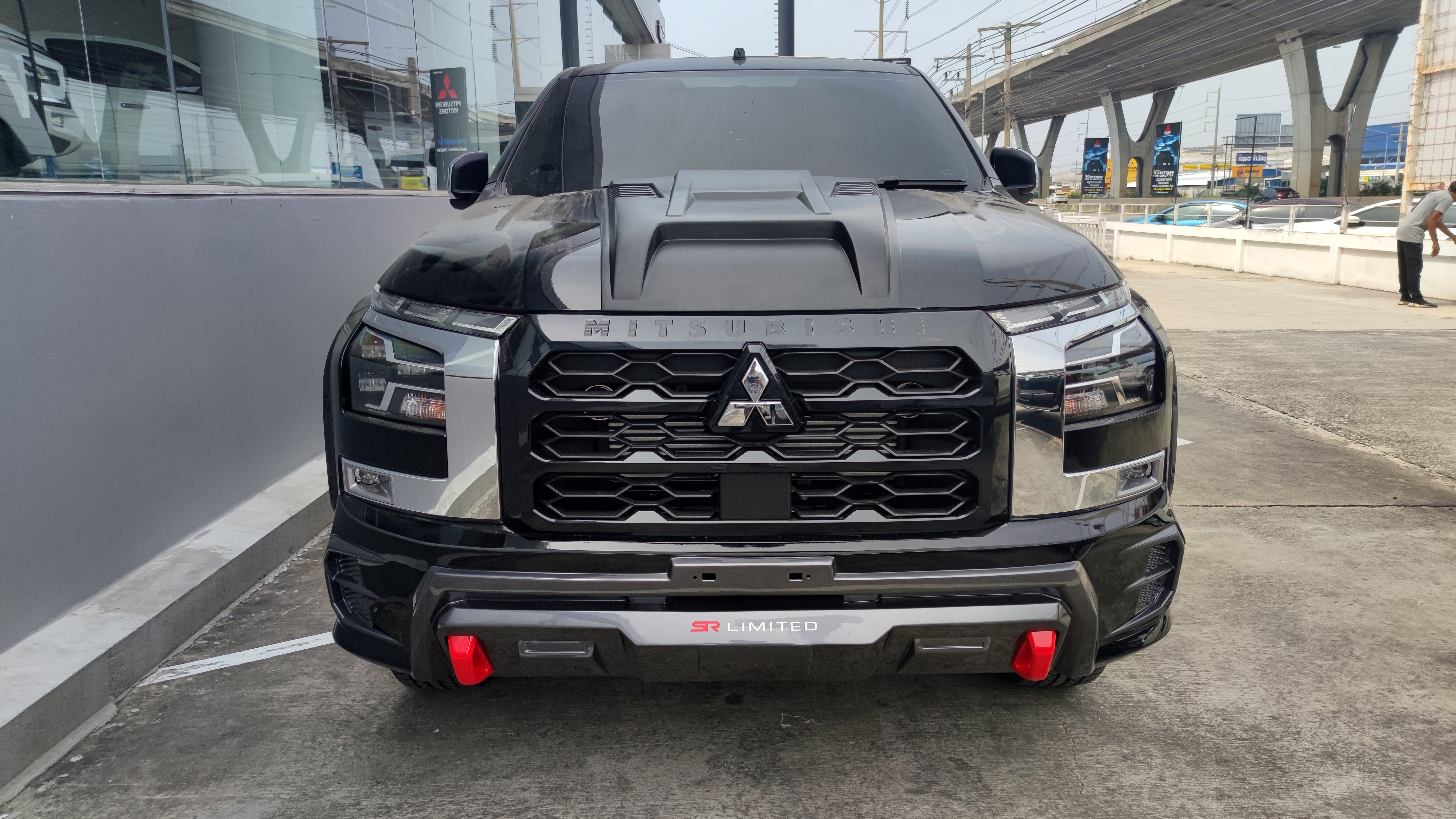 ชุดแต่งรถ New Triton 2023 [Double Cab] ทรง SR-Limited
