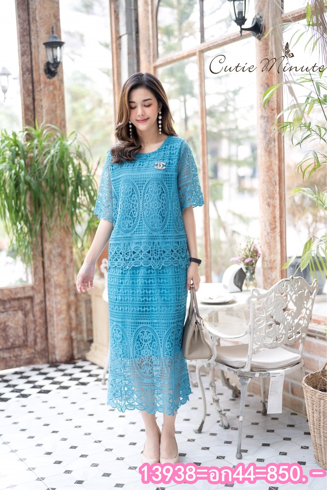 SaLe++13938**อก44**ชุดเซ็ทกระโปรงลูกไม้เนื้อหนาเกรดพรีเมี่ยม ลูกไม้ลายโมเดิร์น เลือกใช้ลายเชิง มีซับในทั้งตัว เสื้อมีซิปซ่อนด้านหลังชุดสวยมากค่ะ จะใส่ไปงานแต่ง งานบุญก็สวยมากค่ะ มี 6 สี ฟ้าตุ่น มัสตาร์ด ม่วง เขียว ชมพูกะปิ กรม -เสื้อ- อก ฟรีไซส์ 44"