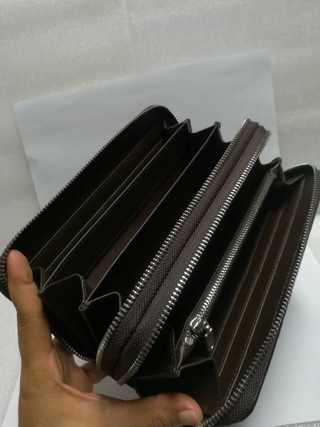 กระเป๋าหนังจระเข้แท้แบบซิปคู่(หนังกระดูกหัว)