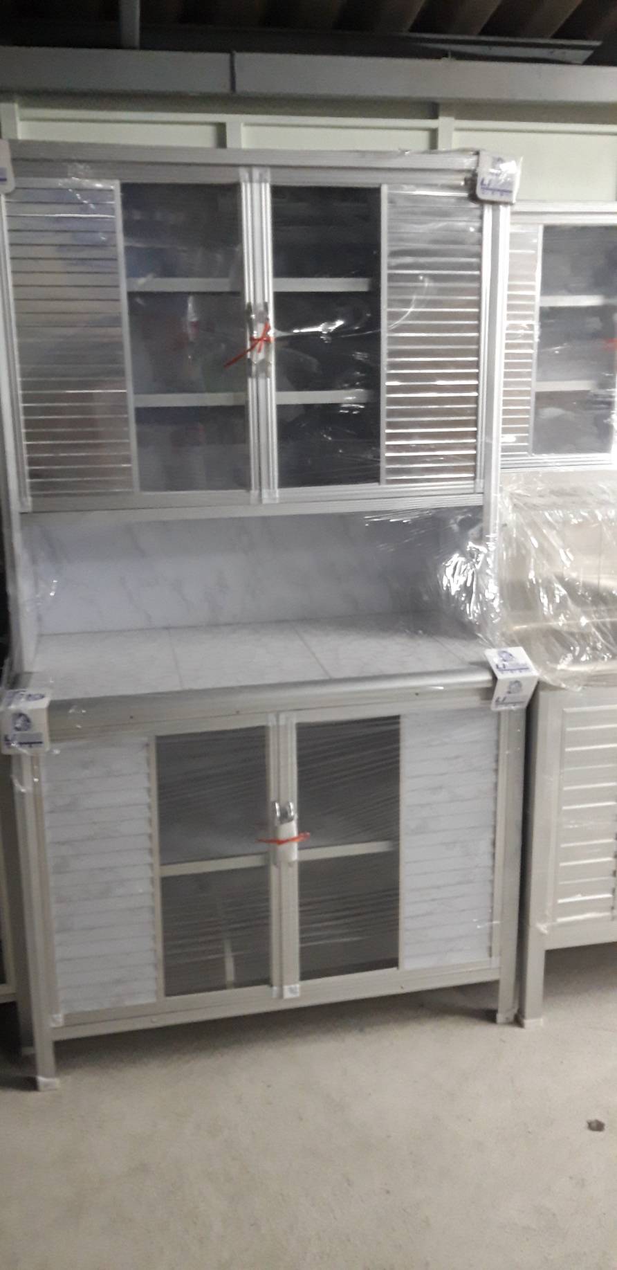 ตู้ครัวปูกระเบื้อง ชนาด 1 เมตร ลายหินอ่อน ไลเกอร์