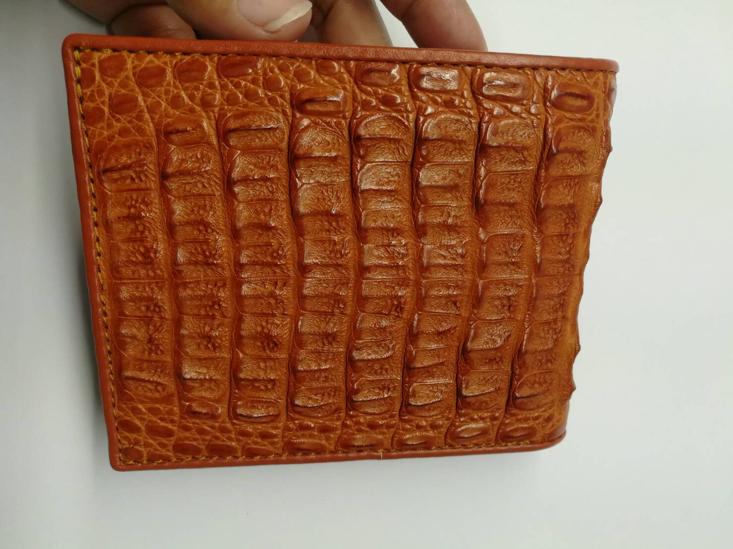 กระเป๋าหนังจระเข้แท้(กระดูกหัว) สีแทน