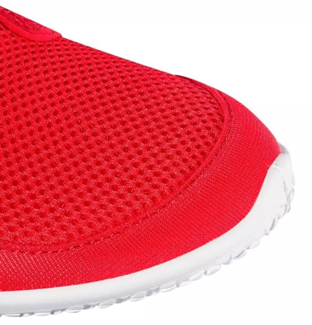 รองเท้าลุยน้ำ แบรนด์กีฬายอดฮิตในฝรั่งเศส แท้ 💯%