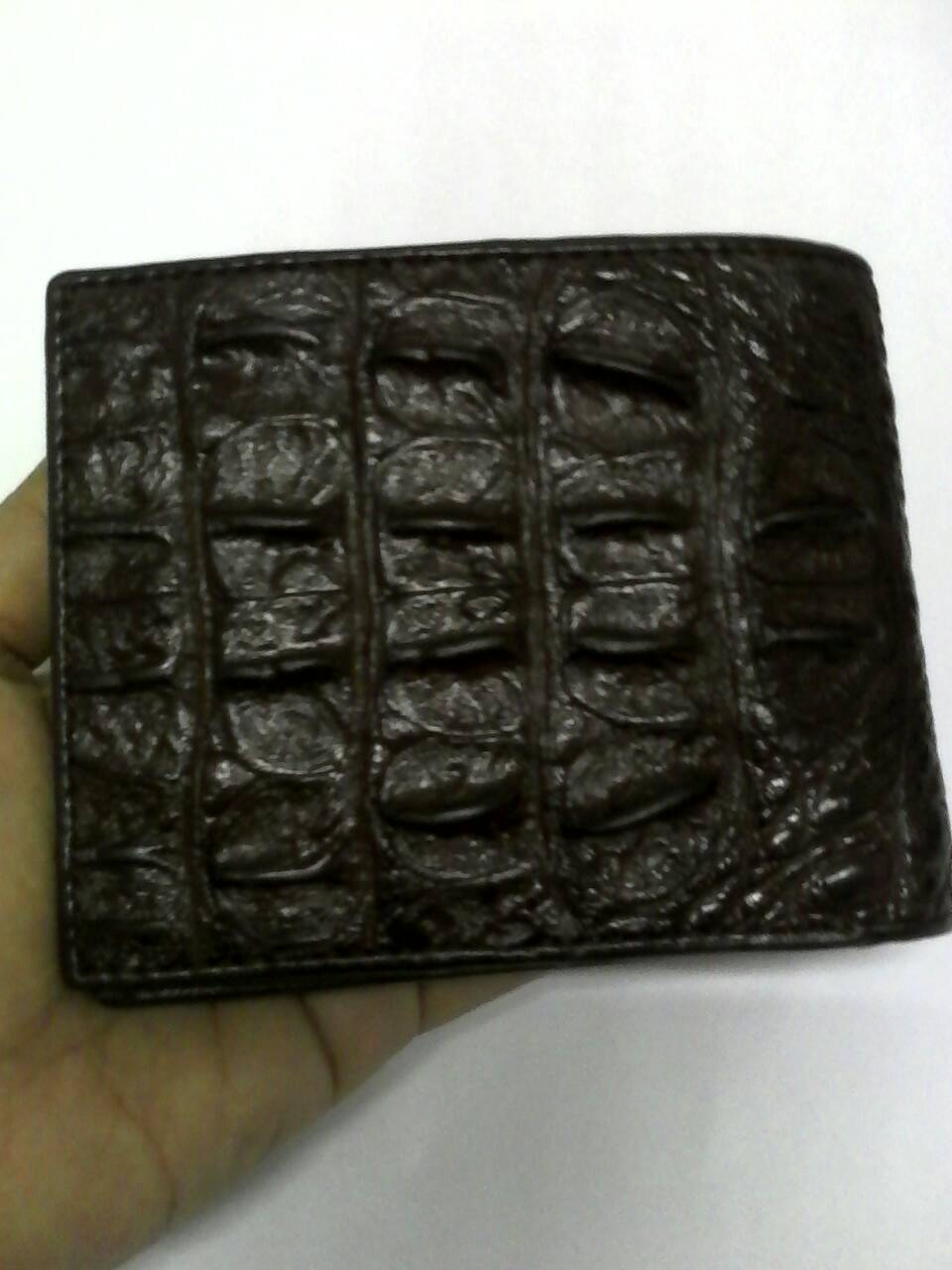 กระเป๋าหนังจระเข้แท้(กระดูกหัว) น้ำตาล2