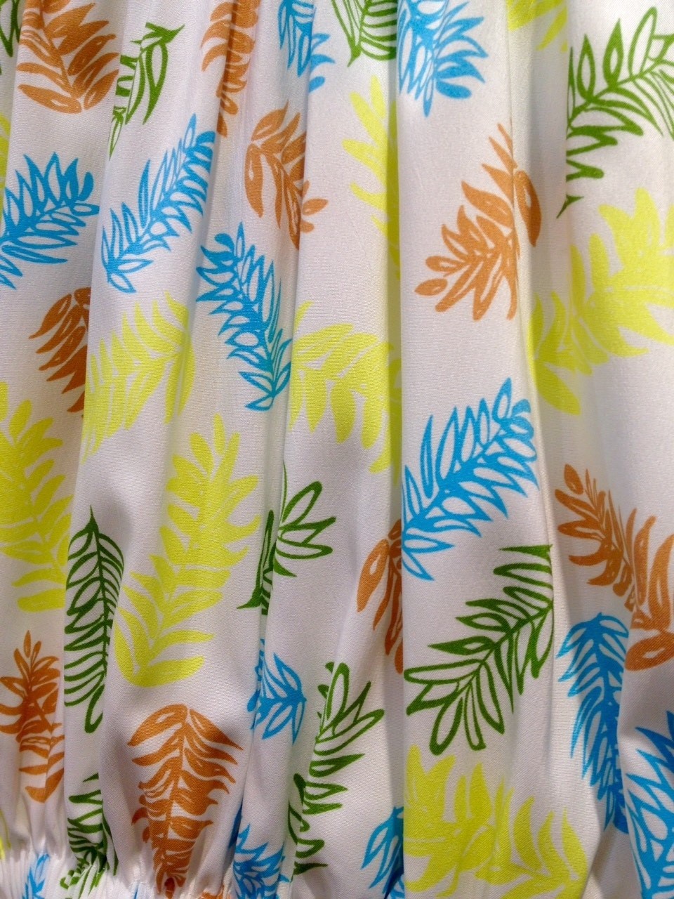 เสื้อผ้าแฟชั่น เสื้อผ้าเกาหลี เสื้อเปิดไหล่ (สม็อคไหล่,เอว ) เสื้อแขนตุ๊กตา