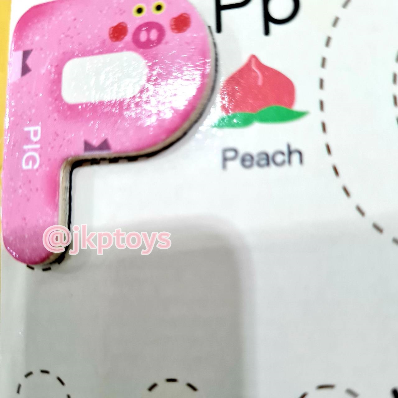 ของเล่นไม้เสริมพัฒนา หนังสือหัดเขียนเเละตัวเเม่เหล็ก เรียนรู้ ABC