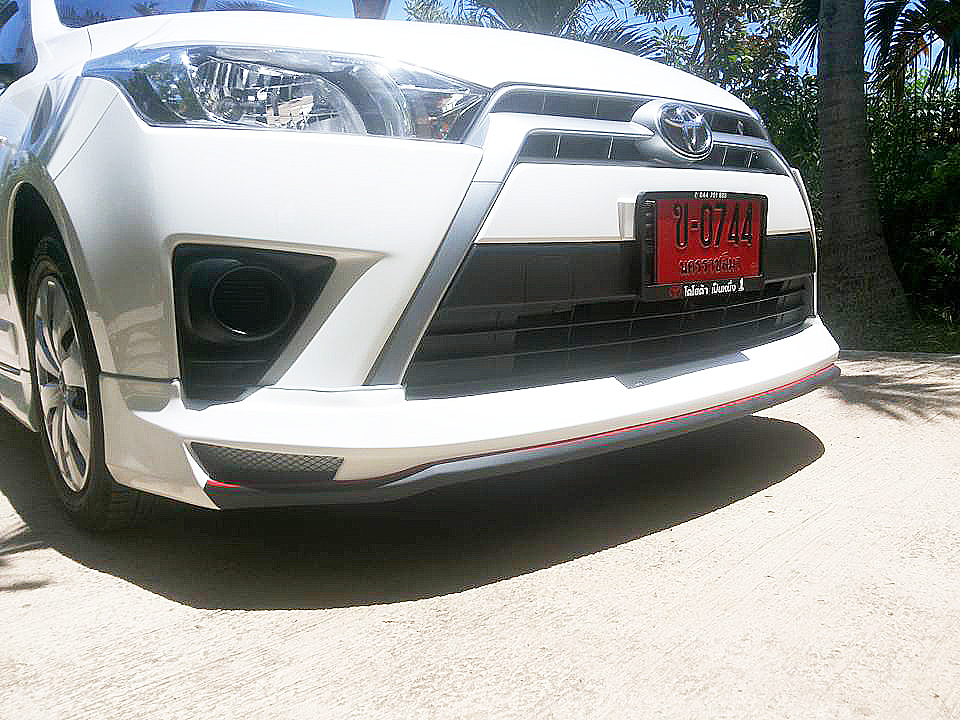 ชุดแต่งรถ สเกิร์ต-สปอยเลอร์ New Yaris (ECO) ทรง Viper