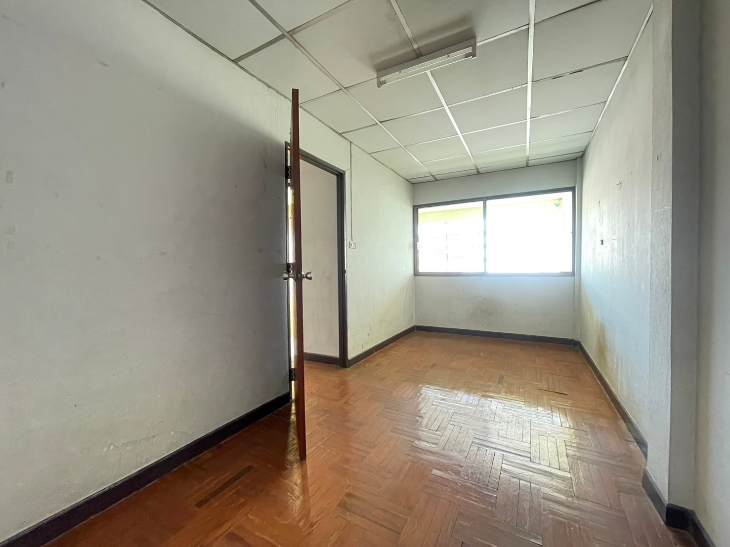 86318-ขายทาวน์โฮม ประชาชื่น 37 บางซื่อ กรุงเทพ