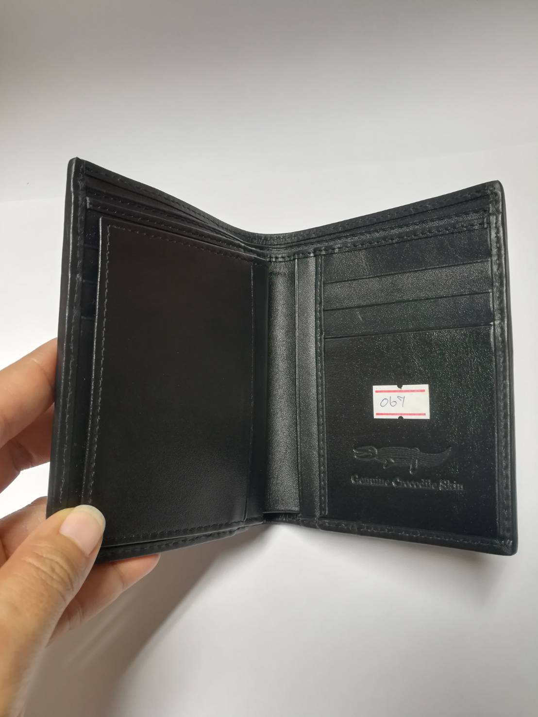 กระเป๋าหนังจระเข้แท้ทรงตั้ง หนังท้อง