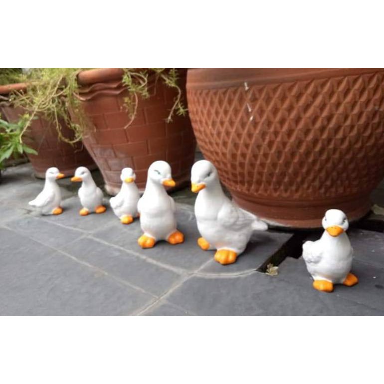 เซรามิคเป็ด ชุดครอบครัวเป็ด 1 ชุด 3 ชิ้น เซรามิคแต่งสวน เซรามิคสัตว์ ตุ๊กตาแต่งสวน เป็ด vroS