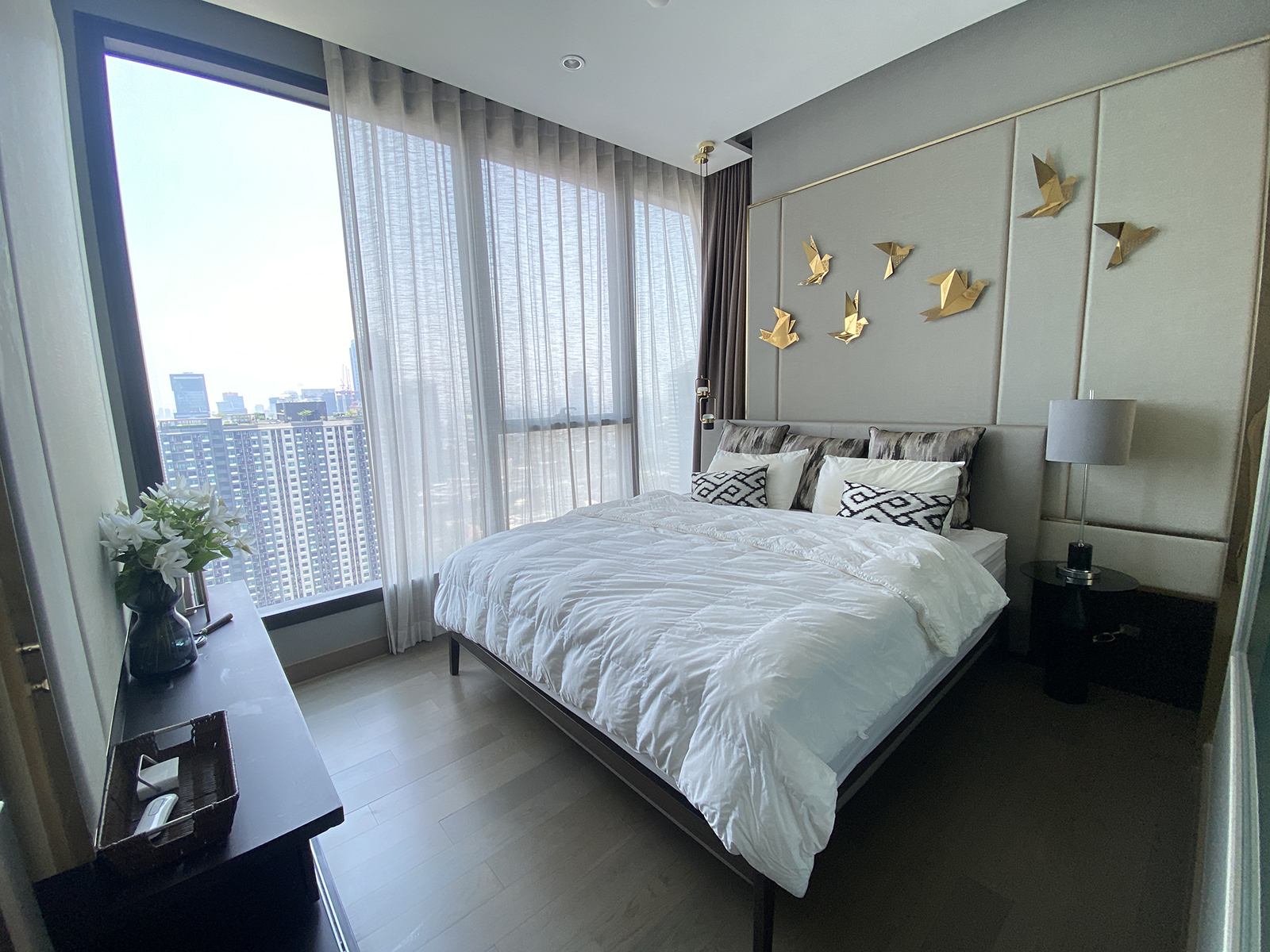 83465-ขายคอนโด The Esse at Singha Complex ใกล้ ARL มักกะสัน