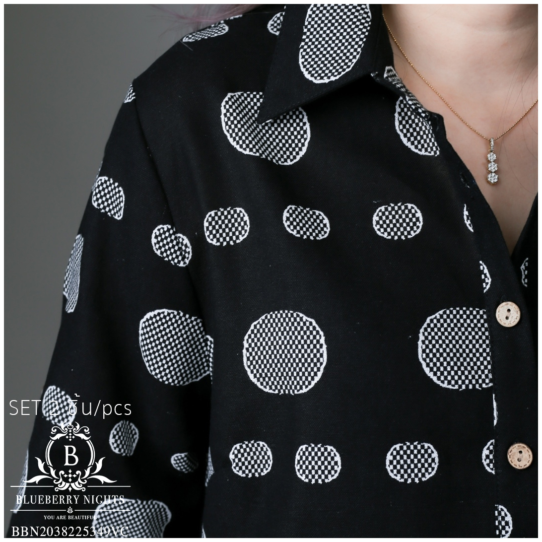 SaLe++#Blueberry Nights 14039 ชุดเซ็ตผ้าฝ้ายธรรมชาติ เสื้อผ้าฝ้ายธรรมชาติผสมลินินเนื้อดีเกรดพรีเมี่ยม เนื้อผ้านุ่มใส่สบายมากๆๆ ดีเทลเสื้อเชิ้ตกระดุมหน้า4เม็ด พิมพ์ลายสีสันสดใส ปลายแขนเชิ้ตติดกระดุมสามารถพับล็อคได้ แพทเทิร์นกางเกงสีพื้นขายาว เอวยางยืดอิลาส