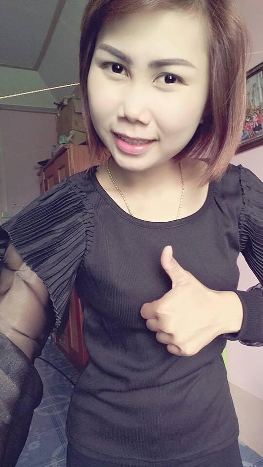 เสื้อแฟชั่นเกาหลีสีดำ