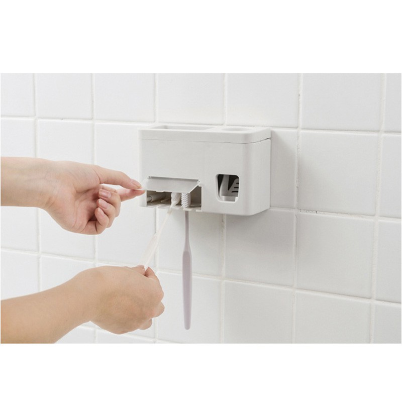 Bring2Home ที่บีบยาสีฟัน อัตโนมัติ ช่วยลดการสิ้นเปลืองยาสีฟัน ติดกับกระจกห้องน้ำหรือผนังจะช่วยประหยัดพื้นที่ มี 2 แบบ