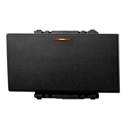 สวิตช์ทางเดียวมีไฟ 3 ช่อง PANASONIC WEGN 5551 สีดำ ผลิตจากโพลีคาร์โบเนตคุณภาพสูง ไม่ละลาย ไม่บิด ไม่งอ ไม่เบี้ยว