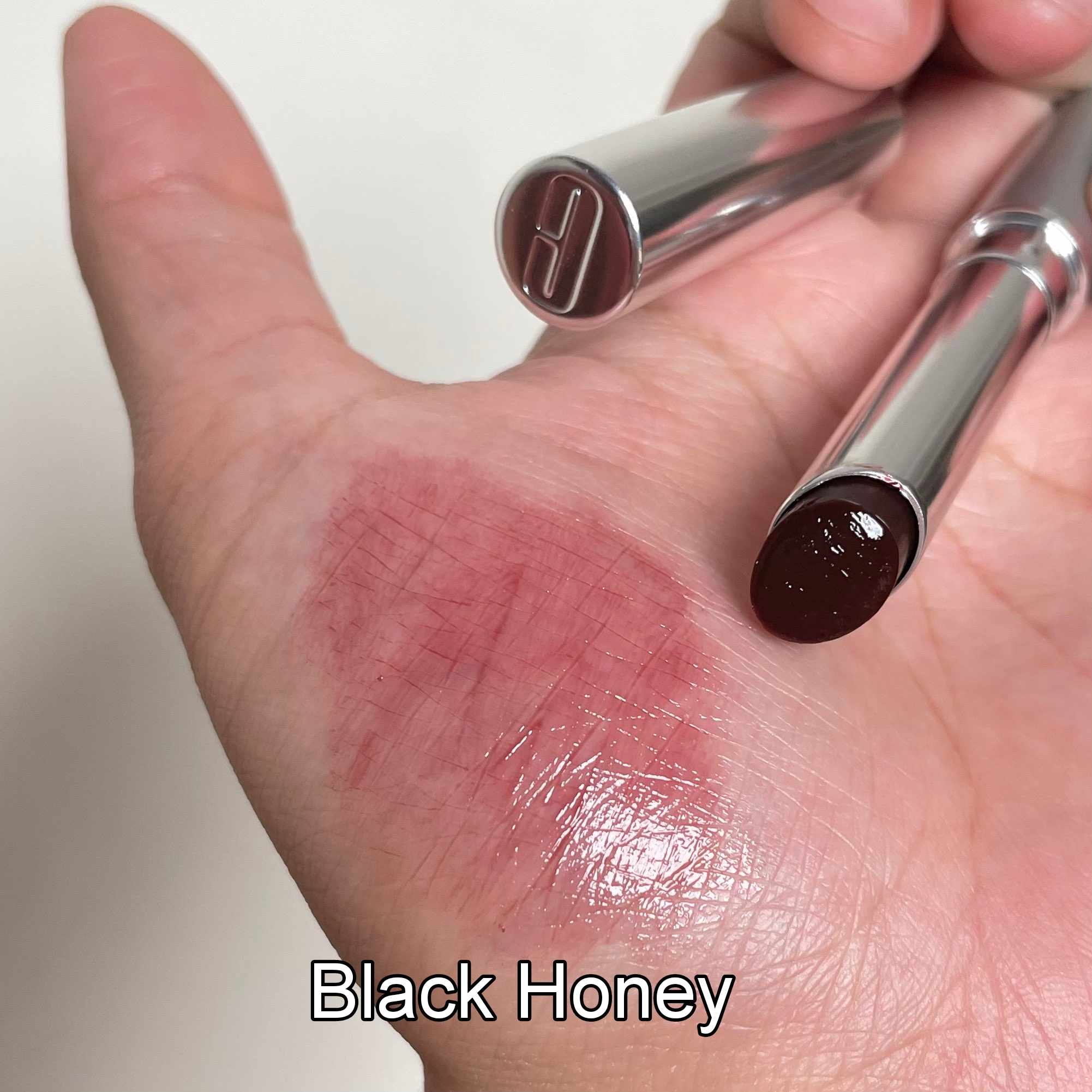 CLINIQUE Almost Lipstick 1.9g. ลิปบาล์มออกสี