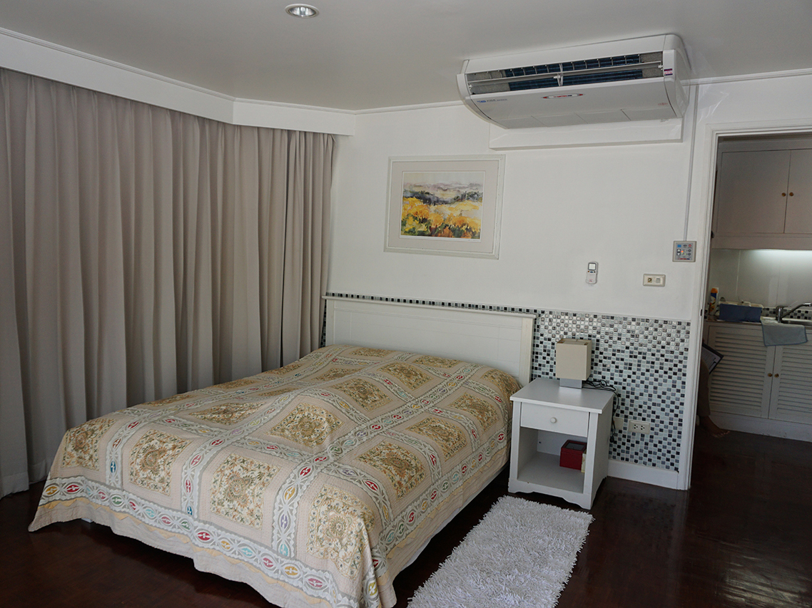 72110-ขายคอนโด สุขุมวิท สวีท ห้องมุม ซอยสุขุมวิท 13 กรุงเทพ