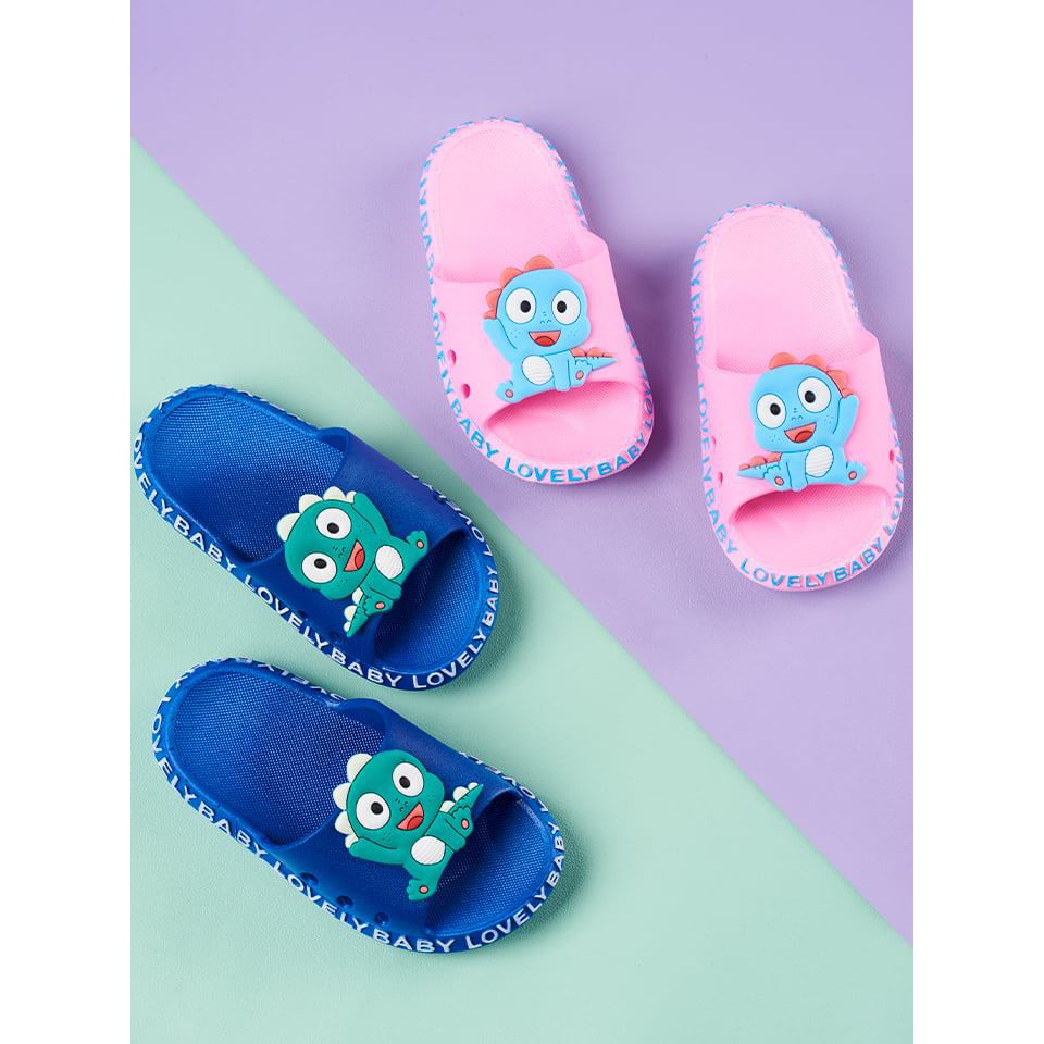 !!สินค้าขายดี!! รองเท้าแตะสลิปเปอร์สำหรับเด็ก Cartoon Slippers for Kids