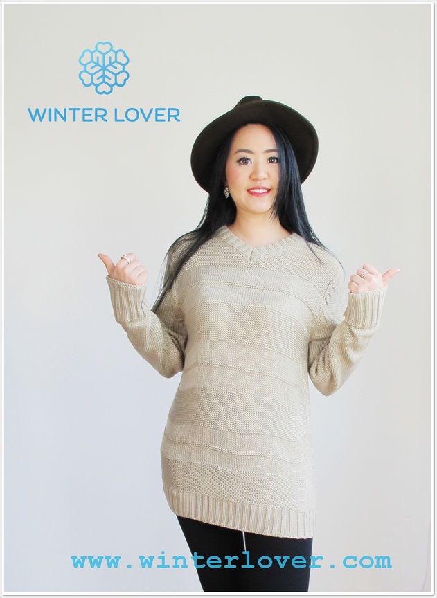 เสื้อกันหนาวสีเบจไหมพรมคอวีแขนยาวพร้อมส่ง