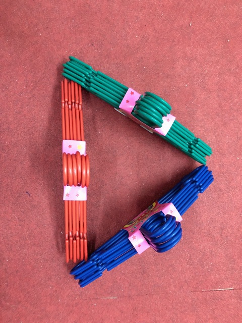 (1 แพ็คมี 6 ชิ้น 📌คละสี มีราคาส่ง) ไม้แขวนเสื้อเด็ก ไม้แขวนเสื้อกล้าม ชุดชั้นใน กางเกงใน