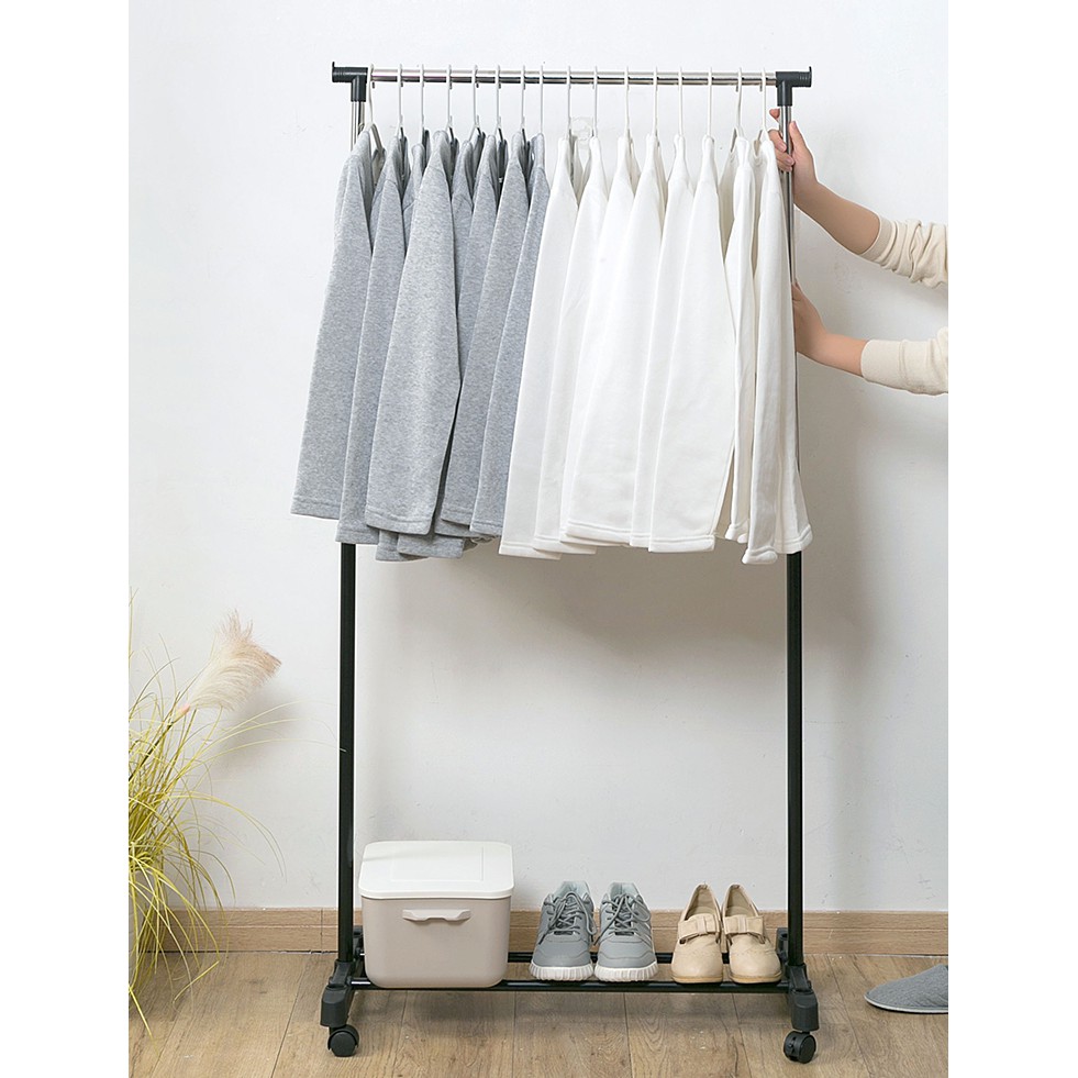 ราว ราวตากผ้าสแตนเลส ราวตากผ้า ราวแขวนผ้า บาร์เดี่ยว ราวตากผ้า ราวแขวน มีล้อ ล้อเลื่อน เหมาะกับพื้นที่แคบ บ้าน คอนโด