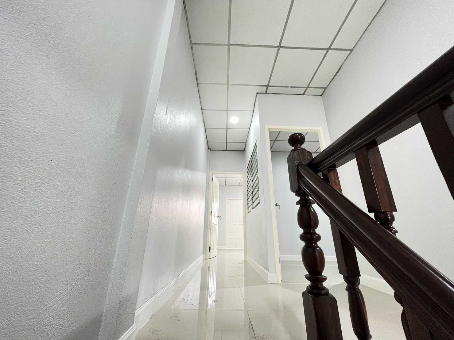 76997-ขายทาวน์เฮ้าส์ หมู่บ้านเลิศอุบล คลองห้า ใกล้มอเตอร์เวย์ถนนกาญจนาภิเษก ลำลูกกา ปทุมธานี