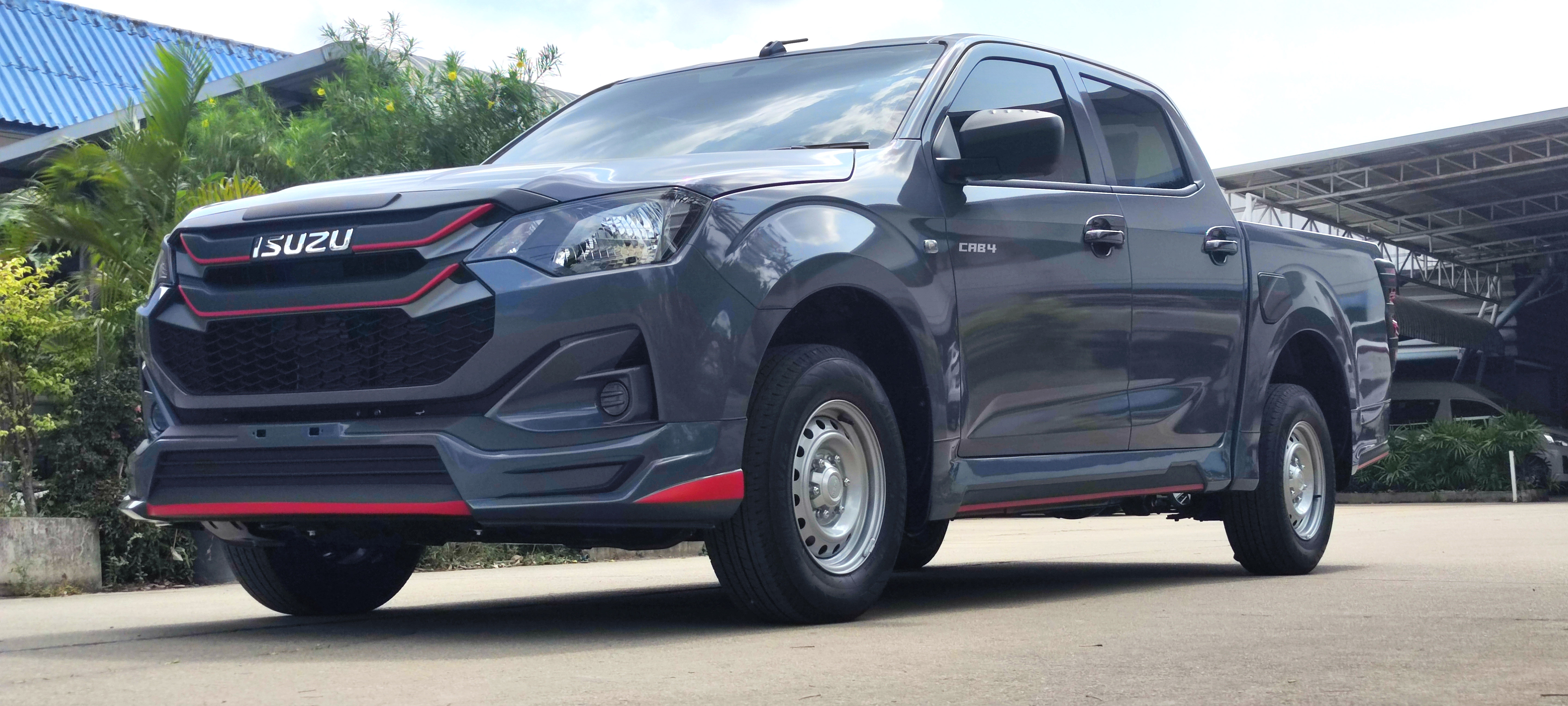 ชุดแต่งรถ All New Isuzu D-Max 2022 2023 2024 Cab4 ทรง SR-Limited