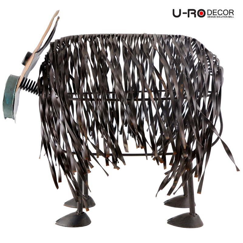 U-RO DECOR เครืองประดับตกแต่งสวน รุ่น COW (วัวน้อย) - สีน้ำตาล