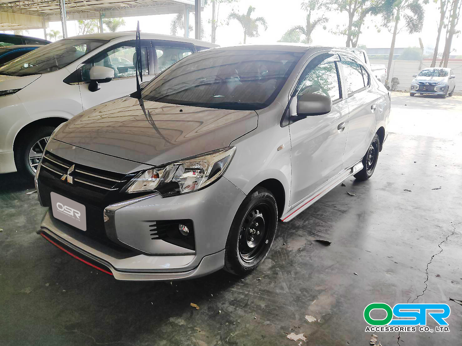 ชุดแต่งรถ สเกิร์ต-สปอยเลอร์ New Mitsubishi Attrage 2020 ทรง SR-Limited By OSR