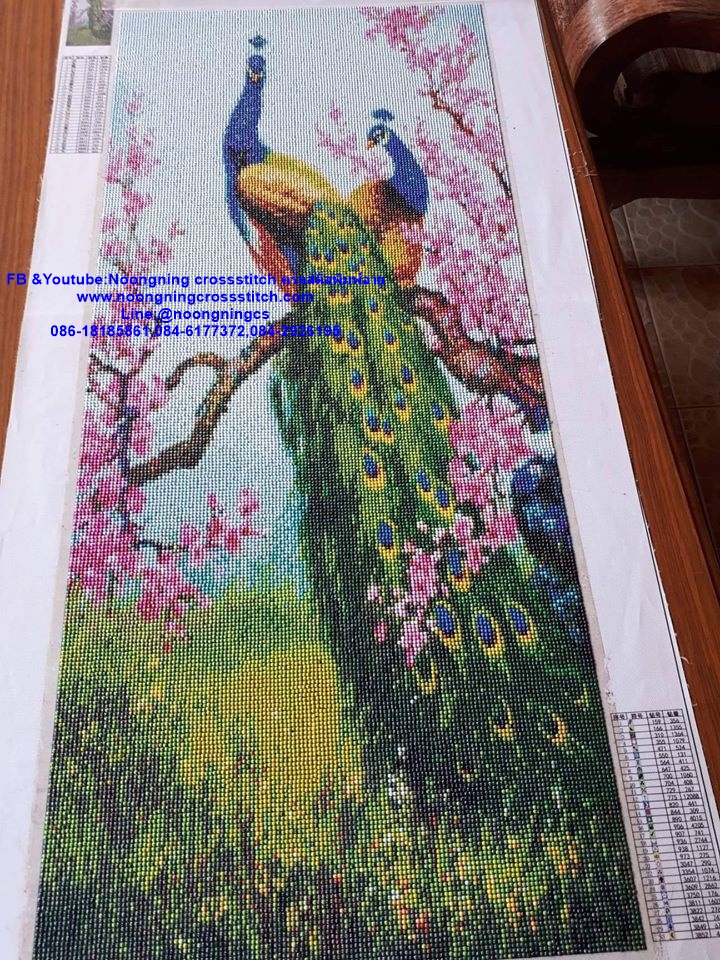 นกยูงคู่ ครอสติสคริสตัล Diamond painting โมเสก ภาพติดเพชร งานฝีมือทำที่บ้าน DIY