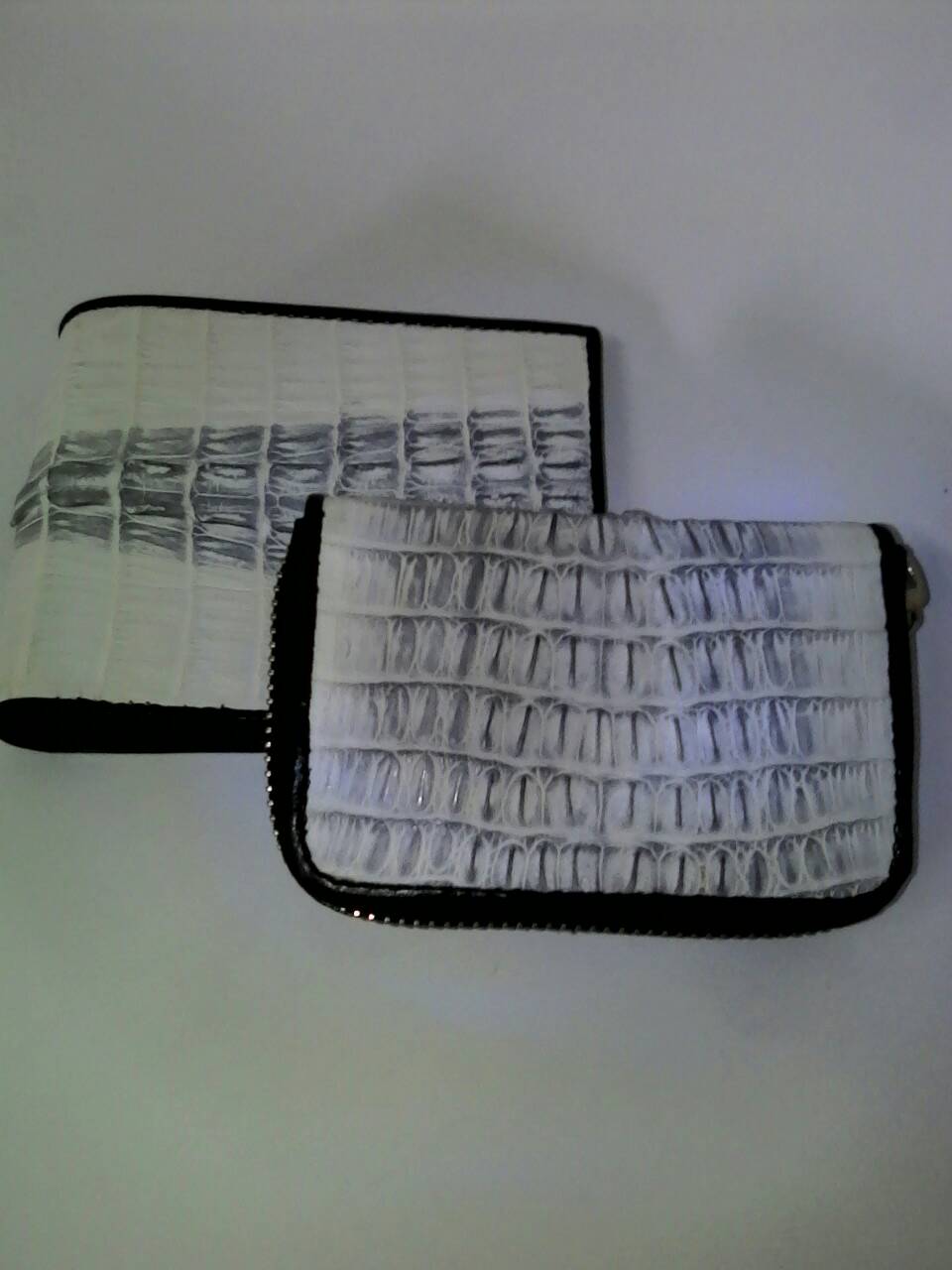 กระเป๋าหนังจระเข้แพ็คคู่