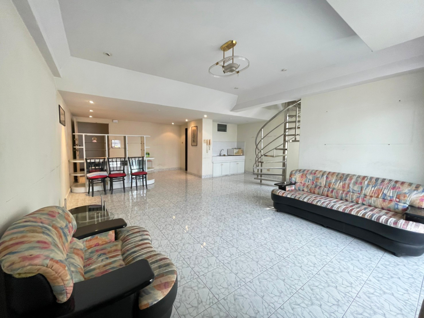 72164-ขายคอนโด Center Condotel พัทยาใต้ ราคาถูก