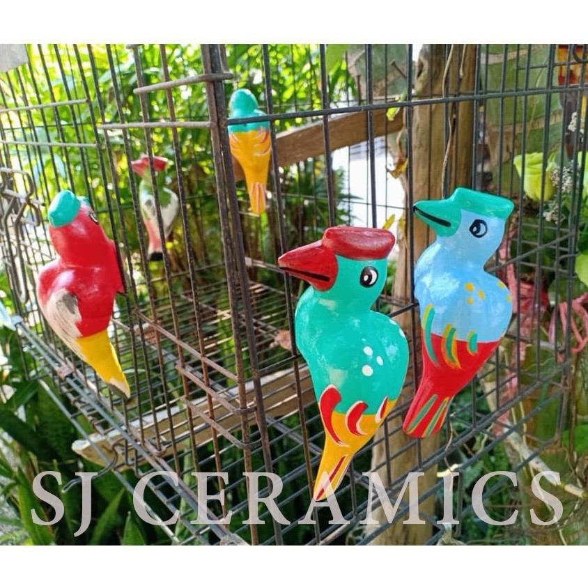 ตุ๊กตา เซรามิคนกแก้ว นกเงือก เซรามิคแต่งสวน คละสี ขนาดความสูง 12-14 ซม. ตุ๊กตาแต่งสวน นกเกาะ