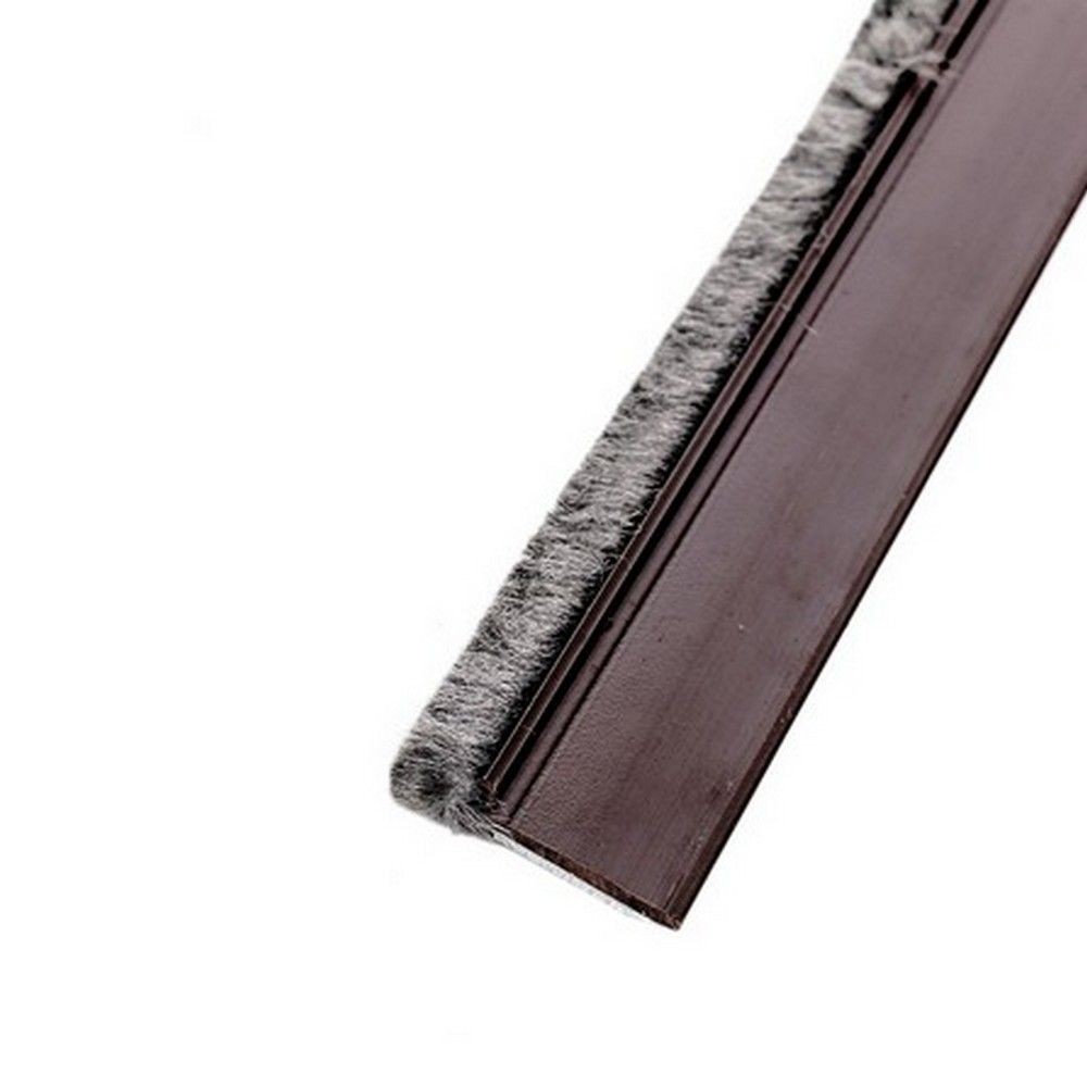 คิ้วกันแมลง FITT BRUSH 80 CM BW อุปกรณ์เสริมประตูหน้าต่าง
