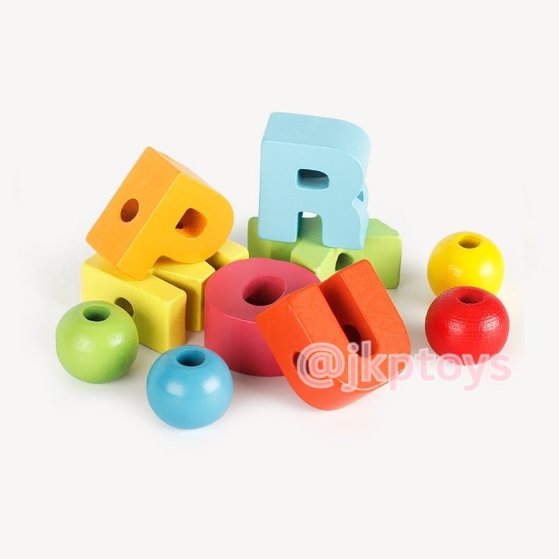 ของเล่นไม้เสริมพัฒนาการ ร้อยเชือก A-Z ตัวเลข ลูกปัดรวม 72 ชิ้น