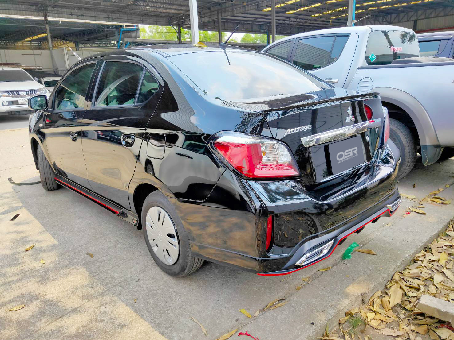 ชุดแต่งรถ สเกิร์ต-สปอยเลอร์ New Mitsubishi Attrage 2020 ทรง SR-Limited By OSR